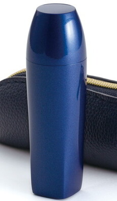 ブリリアントネイビー