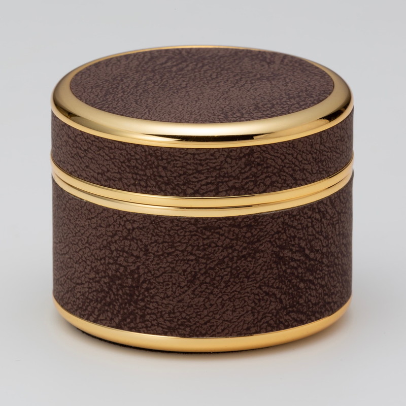 ダークブラウニー