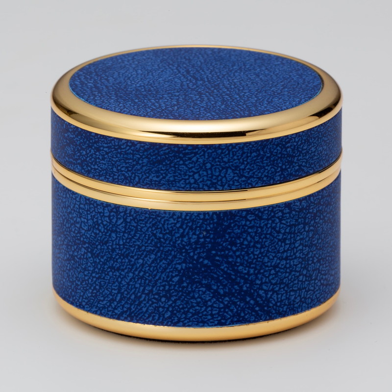 レガッタブルー