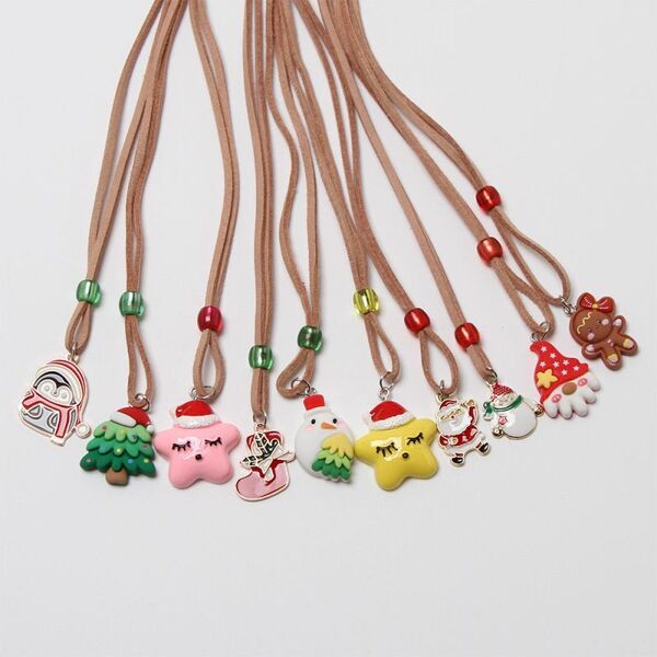8471 クリスマスアソートネックレス 10本入り